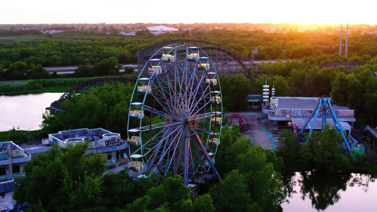 Abandoned Ferris Wheel