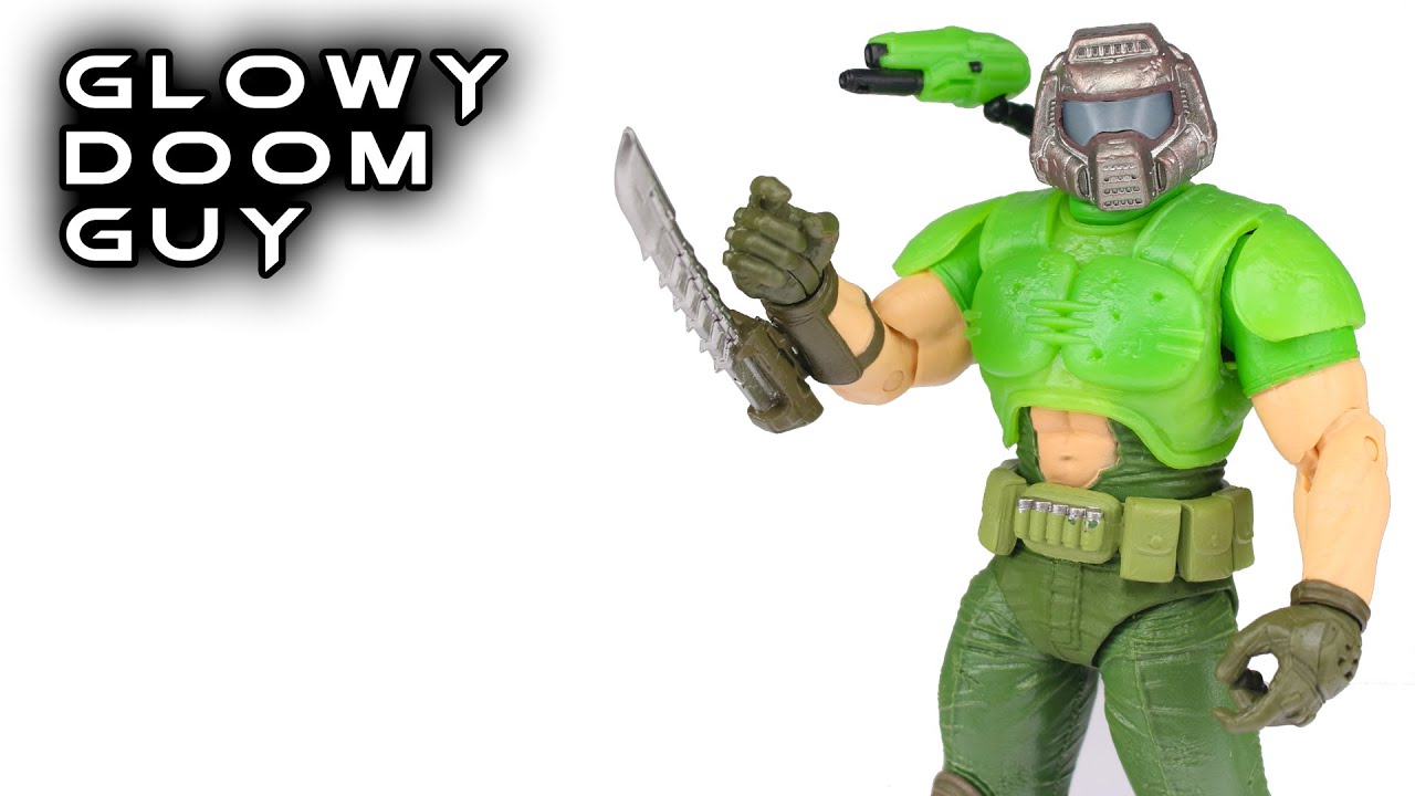 McFarlane Toys DOOM SLAYER Glow in the Dark Version Action Figure Review