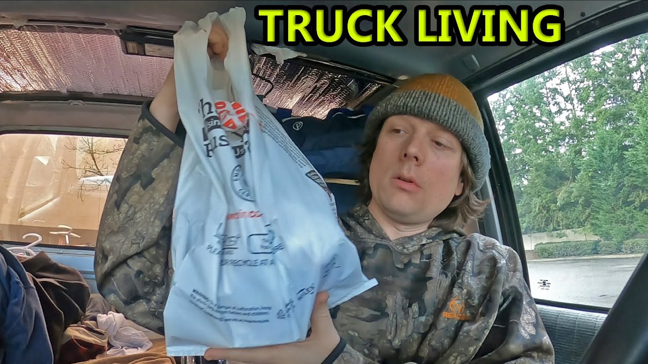 Sleep Struggles, Quick Trip Downtown, Yummy Food - Truck Life