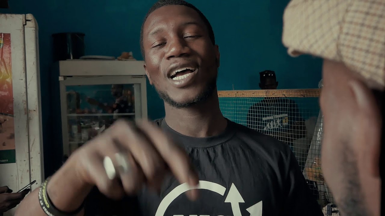 Mr Gadio feat Manbour Teeru (Clip Officiel)