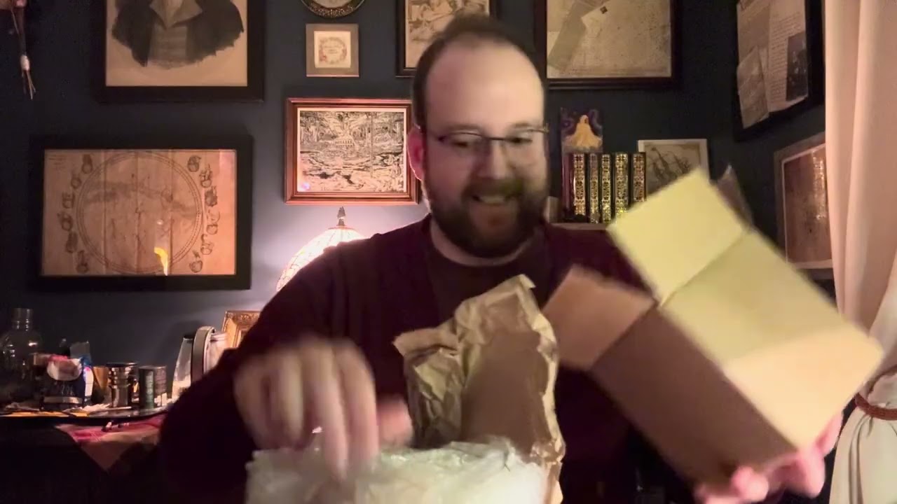 FAN MAIL: Unboxing Geekysasquatch