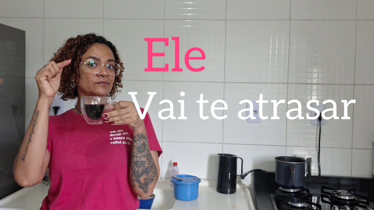 Você pode estar sendo puxada para trás. 