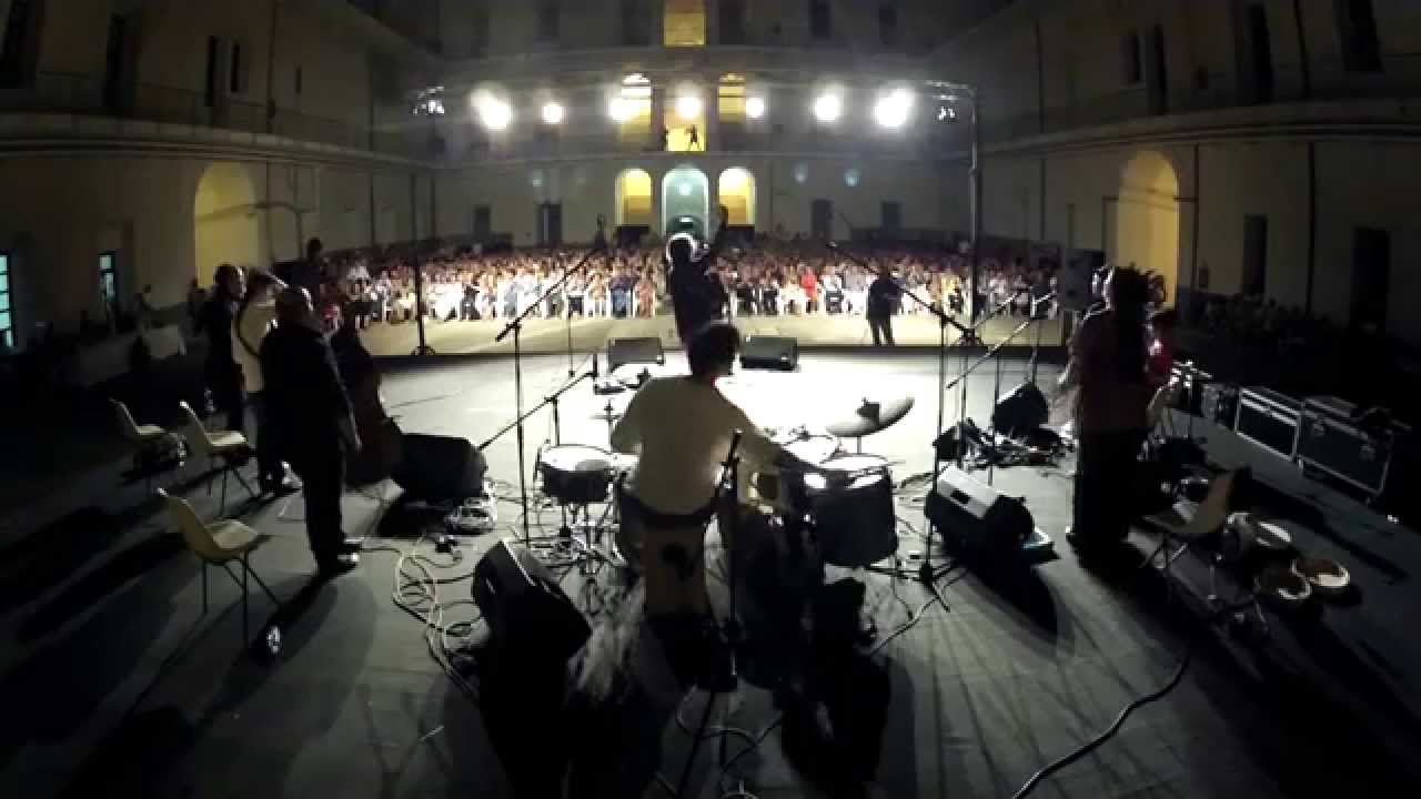 Ambrogio Sparagna - Orchestra Popolare Italiana in Taranta d'Amore