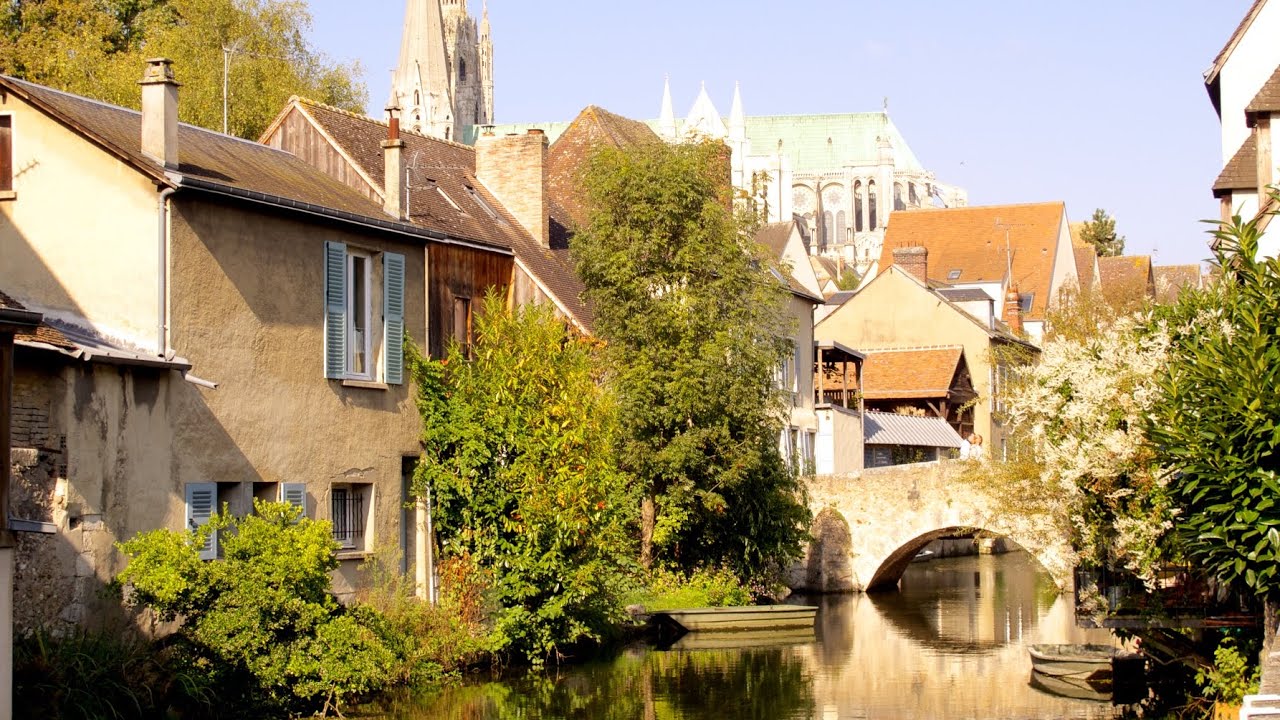 Chartres France in a day and 2 nights, not just a cathedral town
