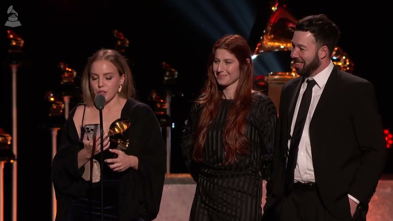 DOECHII Wins BEST MUSIC VIDEO For "ANXIETY" | 2026 GRAMMYs Acceptance Speech