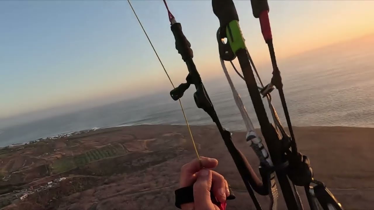 Sunset paragliding flight at La Réunion 2025 - raw