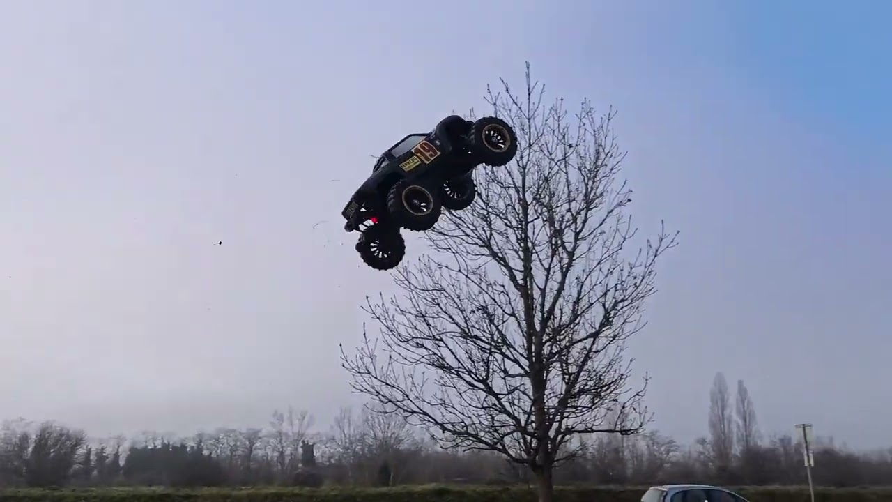 Traxxas X-bug , le neuf c beau mais avec le vieux tu t'amuse quand m&ecirc;me + ! 4985 1500kv #pied'dan
