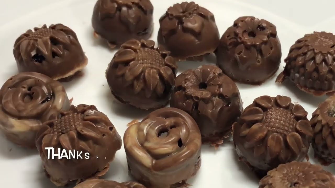 Filled chocolates Cherries | Agricanto liqueur