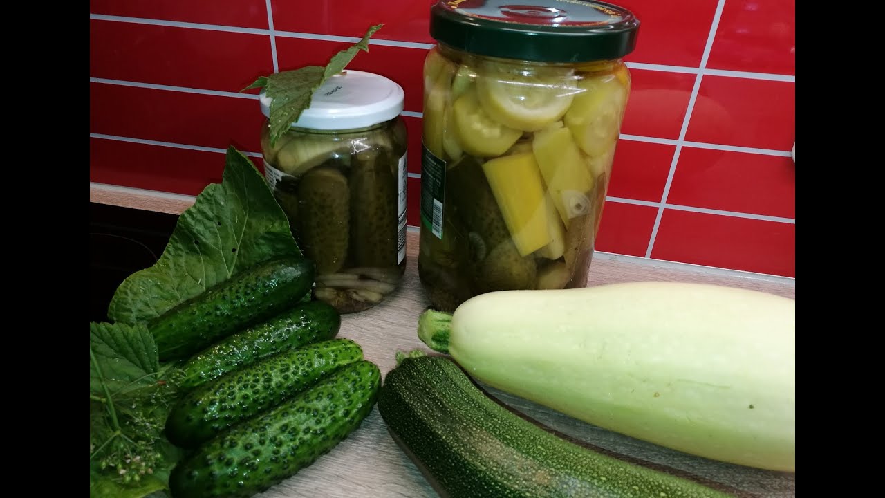 93. Kjempegod hermetiserte agurker med squash. Du bør lage den)