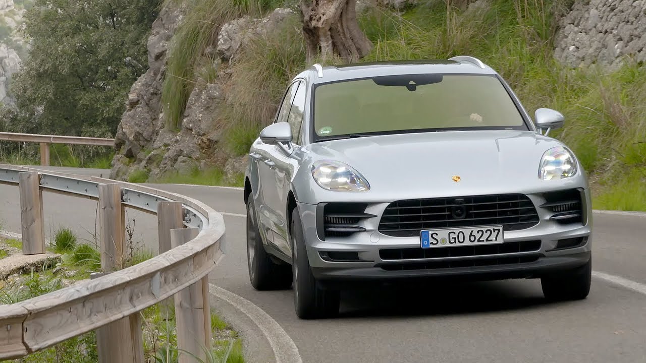 2019 Porsche Macan S | Dolomite Silver Metallic
