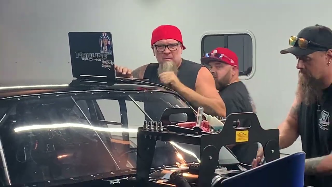 Street OUTLAWS Nighttime Drag Racing