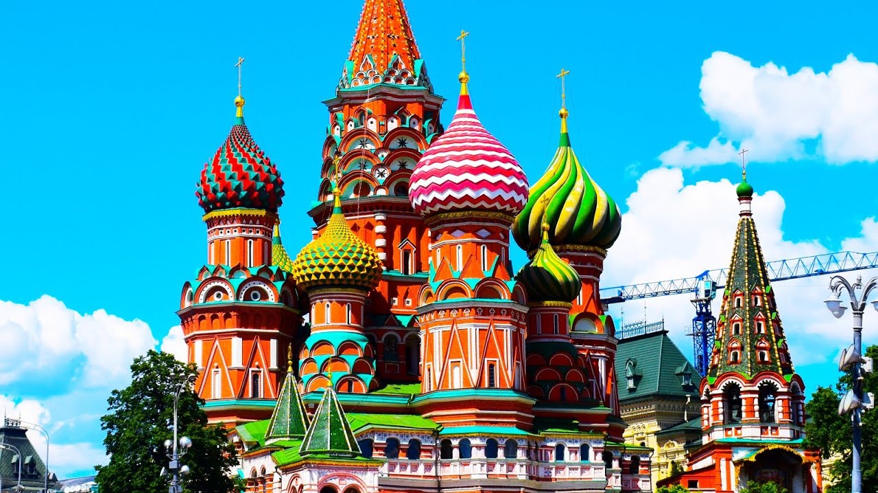 4K - 12 June a Special Day for RUSSIA | ROUNDSTUBE