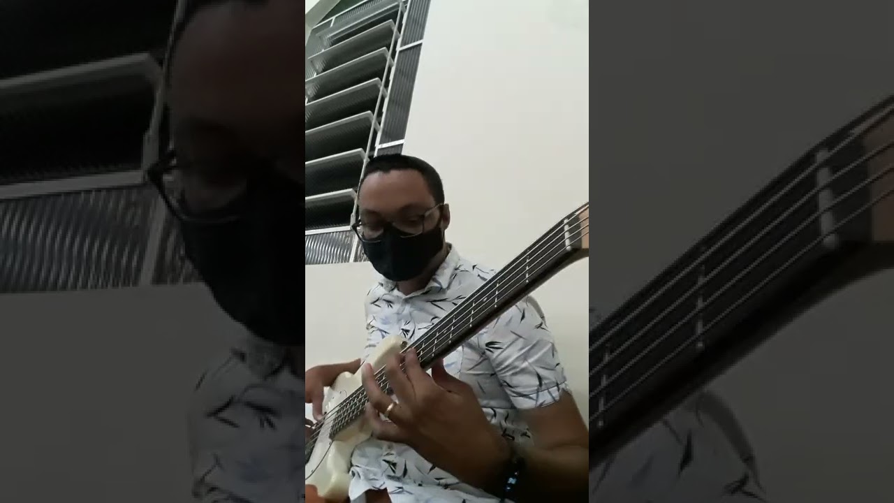 Bass cover, Leão e Cordeiro! Cassiane.