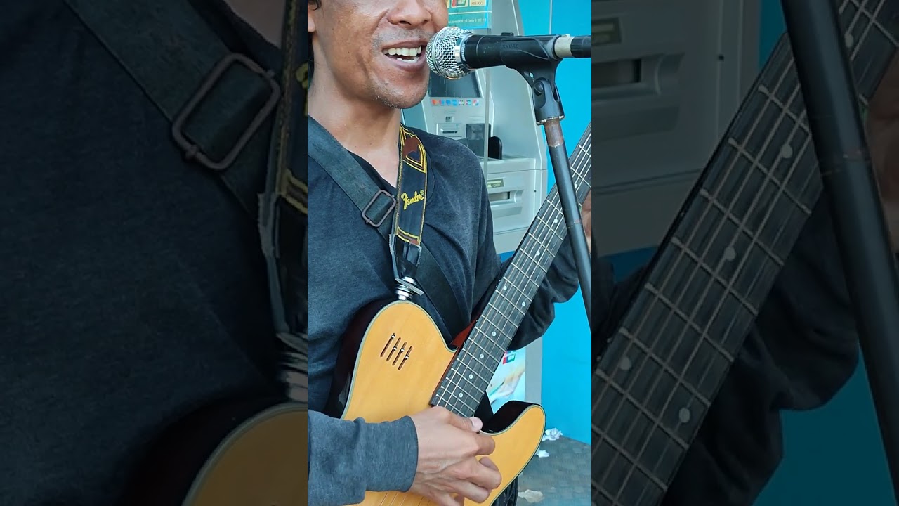 ลงมือทำคือคำตอบ #ไผ่กรรมกรเสียงเพลง #นักดนตรีอิสระ  man guitar solo