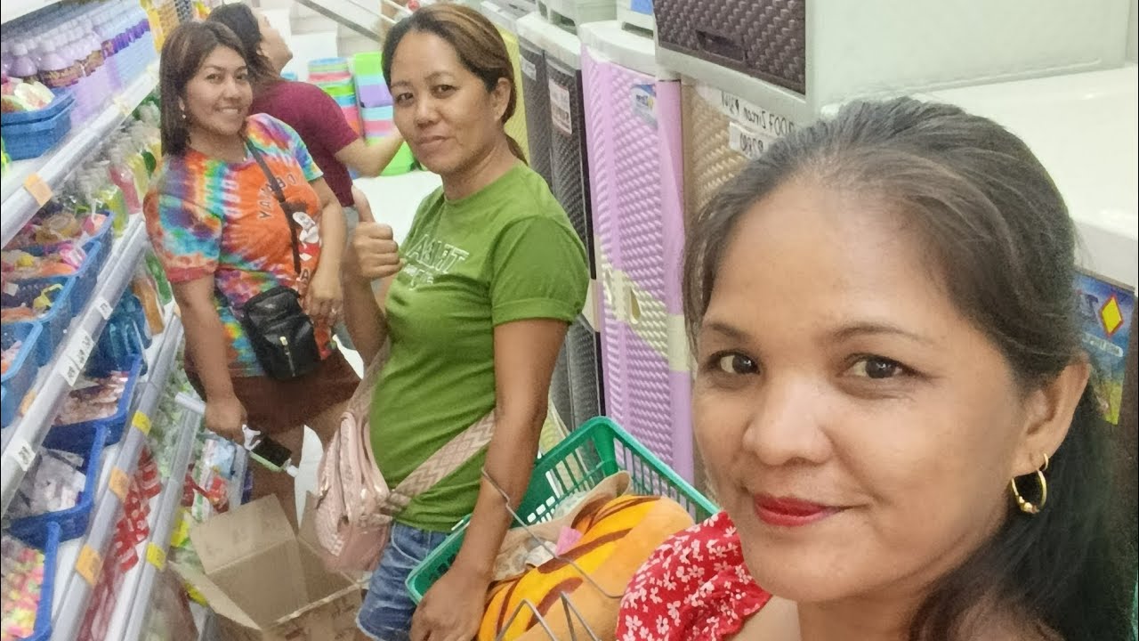 @kuyanolivlog8742LATE UPLOAD BONDING NG 3 BUKOL2 GIRLS IN BOULEVARD