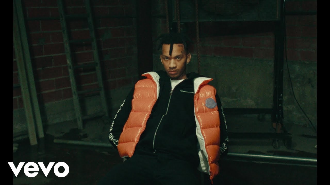 Stunna 4 Vegas - Pay Me To Speak (Official Music Video)