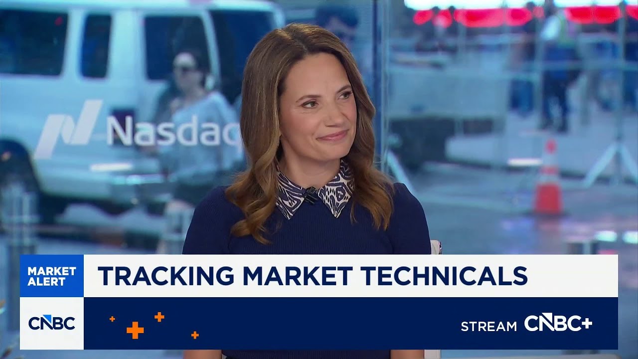 I'm a bitcoin bull from a 'very, very long-term' perspective, says Fairlead's Katie Stockton
