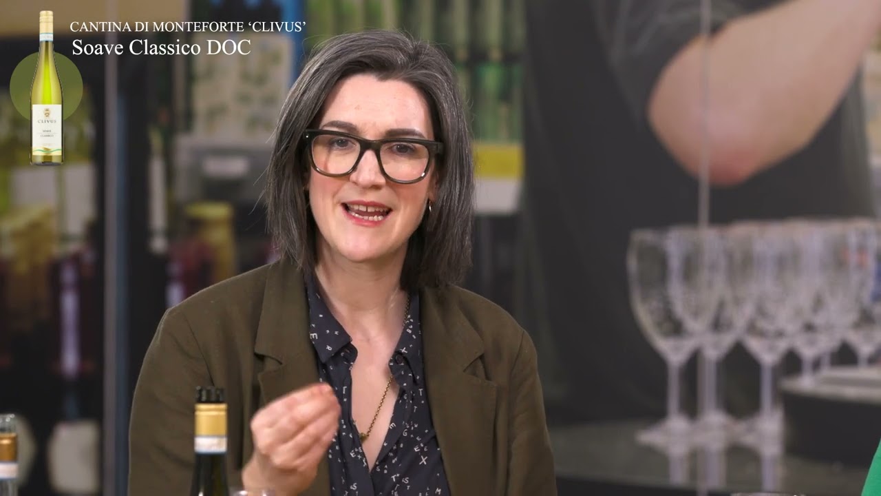 Discover the Cantina di Monteforte ‘Clivus’ Soave Classico DOC with the Wine Club tasting panel
