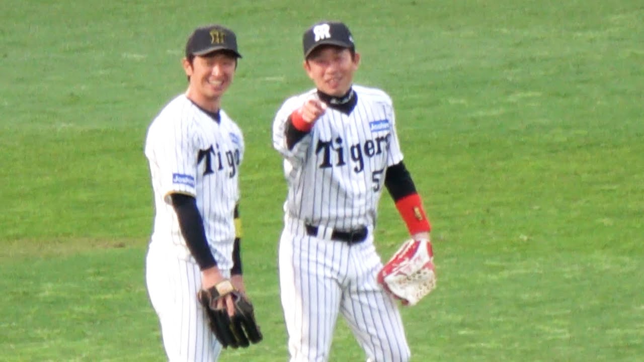 2025 甲子園開幕 【阪神タイガース】金本と前川、近本と赤星などレジェンドOBが待つポジションへ現役選手達が向かう‼現地映像