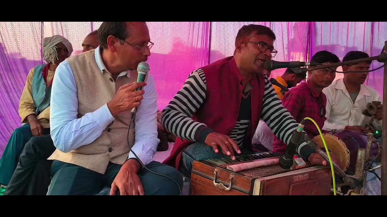 सदियों से बाबा साहब आंबेडकर महान थे ,भारत की शान थे, आज भी है और कल भी रहेंगे।