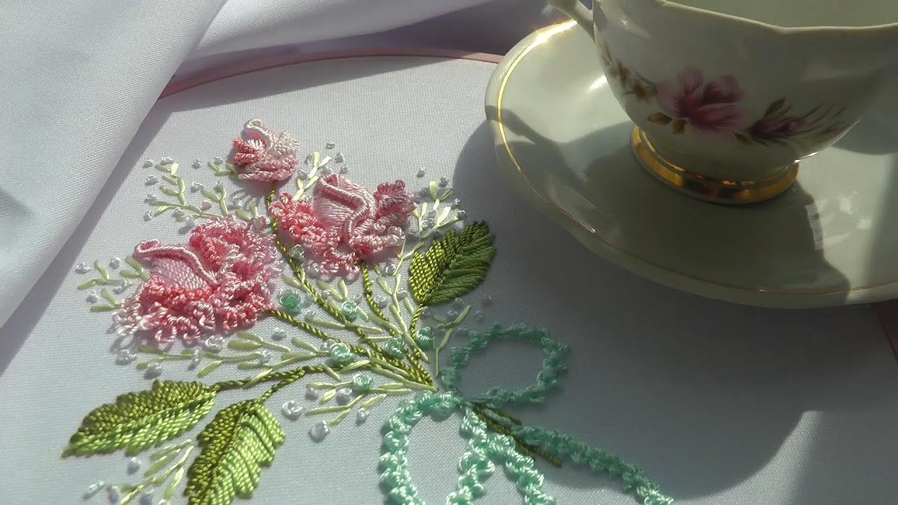 Bouquet of Roses Flowers Brazilian Embroidery - Flowers stitches