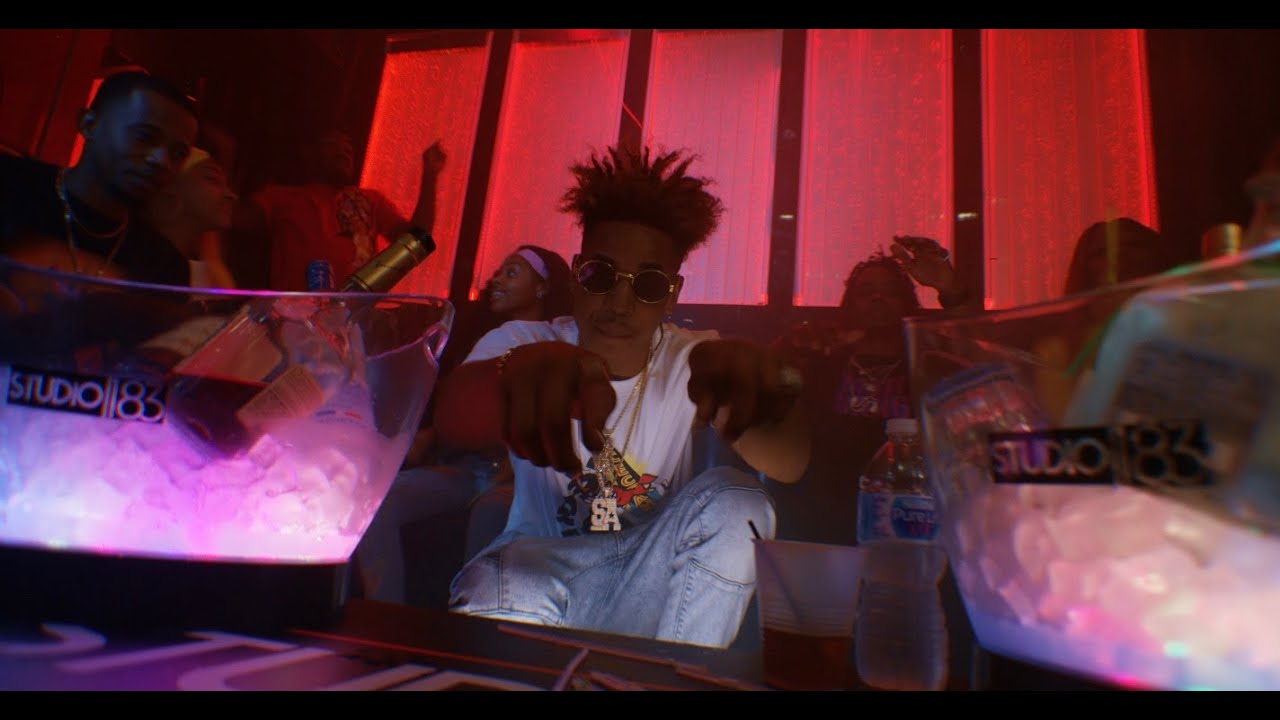 Dj Schreach - Point At Ya Dawg ( Official Music Video REDROP ) ft. Trap Beckham