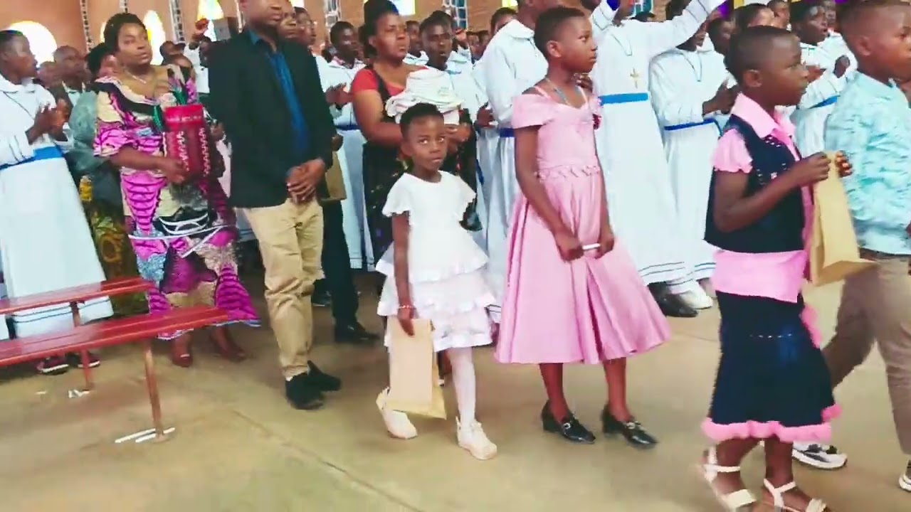 Arazikwiye rwose/ Pueri Cantores KANABA