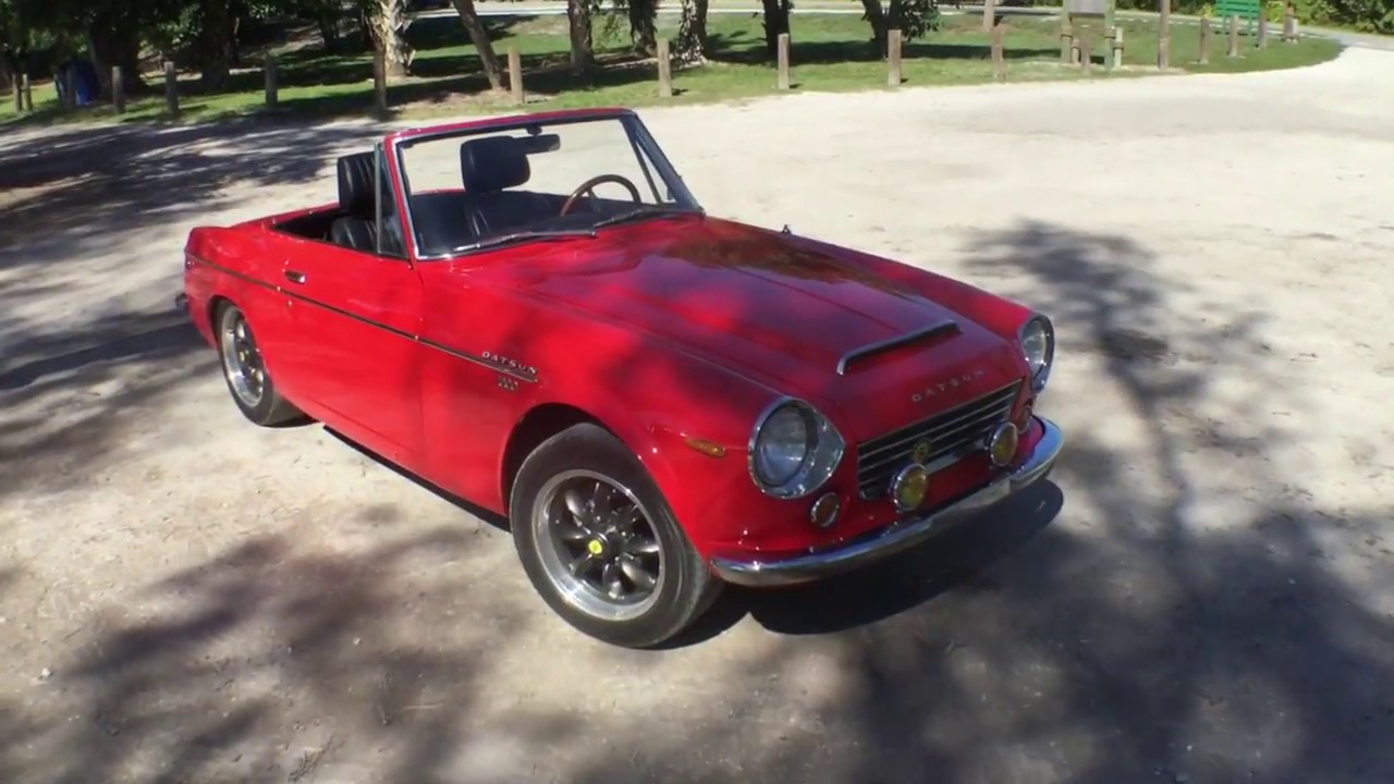 Do You Know this Pocket Rocket? 1969 Datsun Roadster.