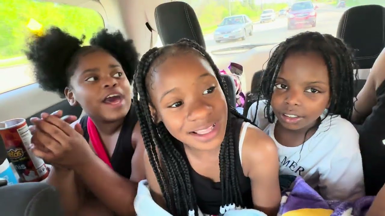 We went on a road trip🥳