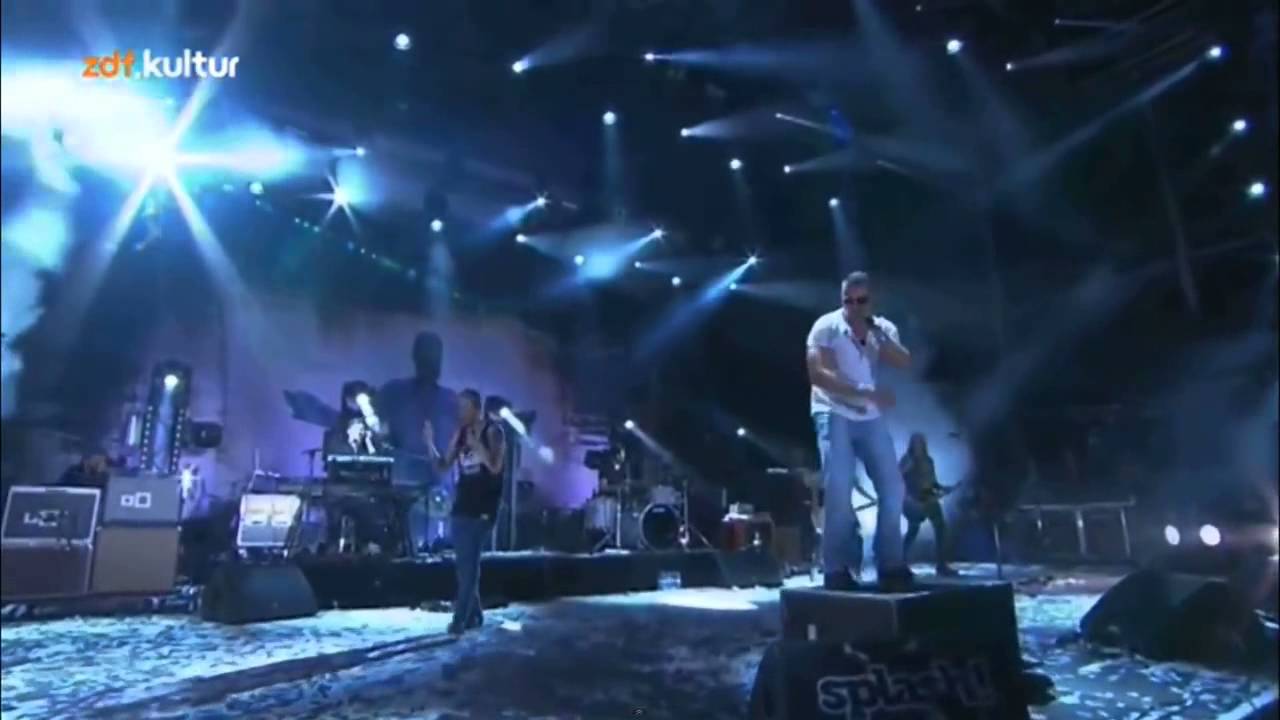 MITTELFINGER HOCH - Casper feat. Kollegah LIVE am Splash2015