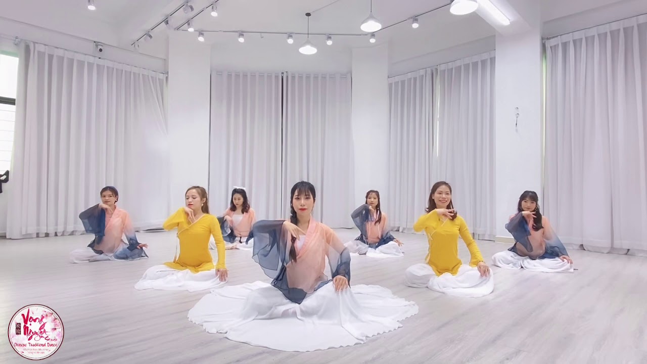 [STUDIO] Bài tập tay và hít thở cơ bản trong múa cổ trang