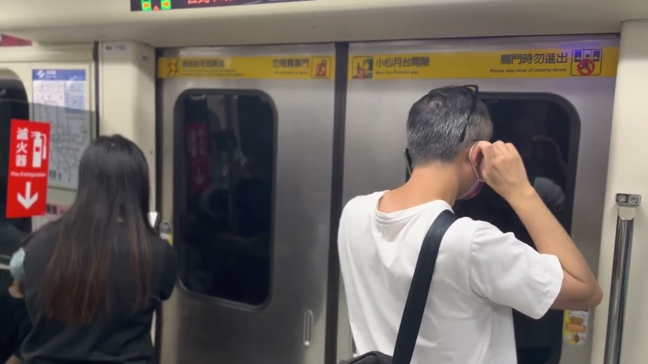 Taipei Metro - From BL12 Taipei Main Station to BL11 Ximen