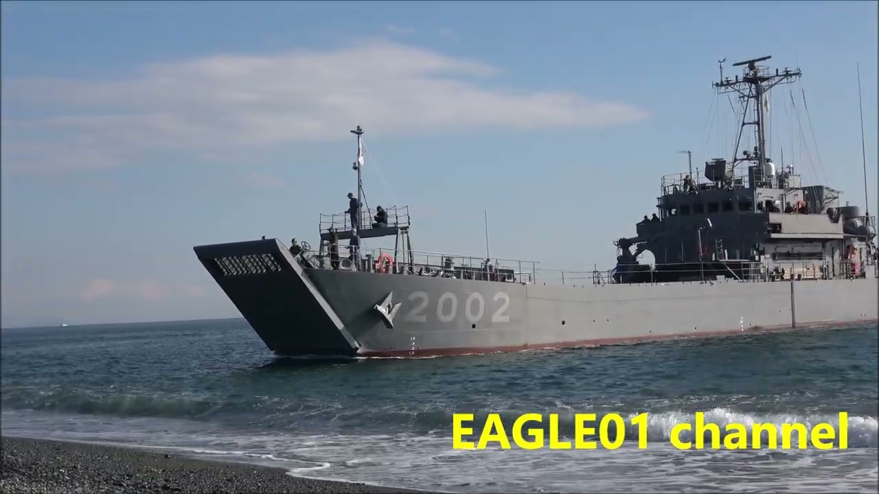 海上自衛隊　輸送艇2号　ビーチング訓練　2025年11月20日　神奈川県大磯町