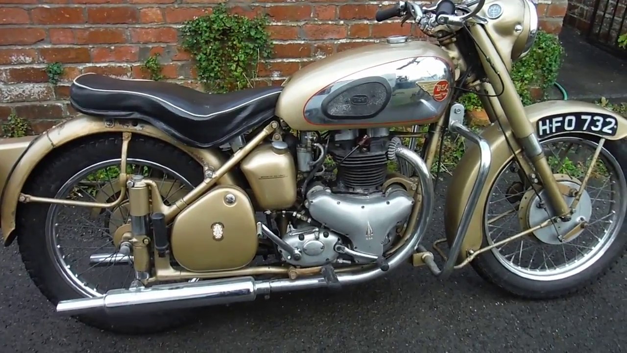 BSA A10 650 Golden Flash 1954 serviced by Performance Classics.