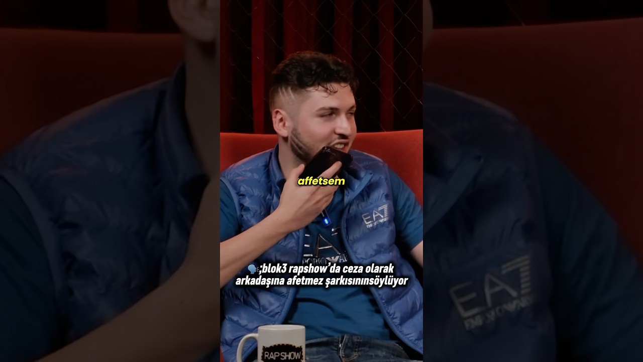 Blok3 rapshow&rsquo;da birini arayıp hi&ccedil;birşey demeden vur par&ccedil;asını s&ouml;yl&uuml;yor.#blok3 #rapshow #edit #rap