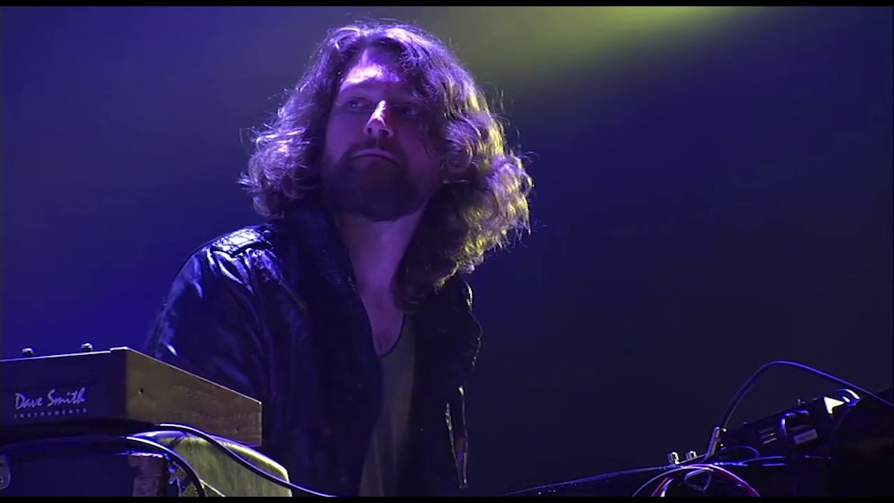 The War on Drugs - Eyes to the wind - Live