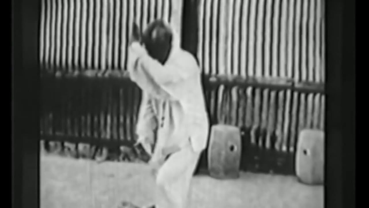 Master Dong Yingjie (1898-1961)