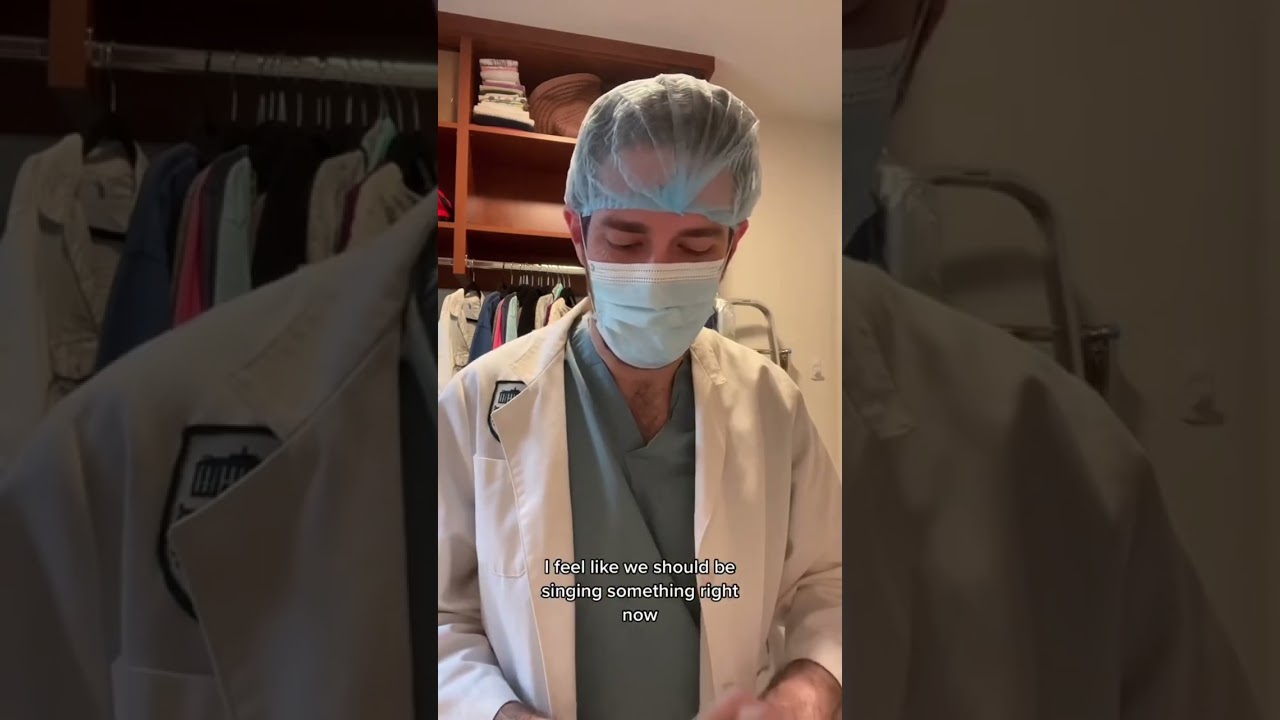 Conversation Starters While Scrubbing for Surgery With Your Attending