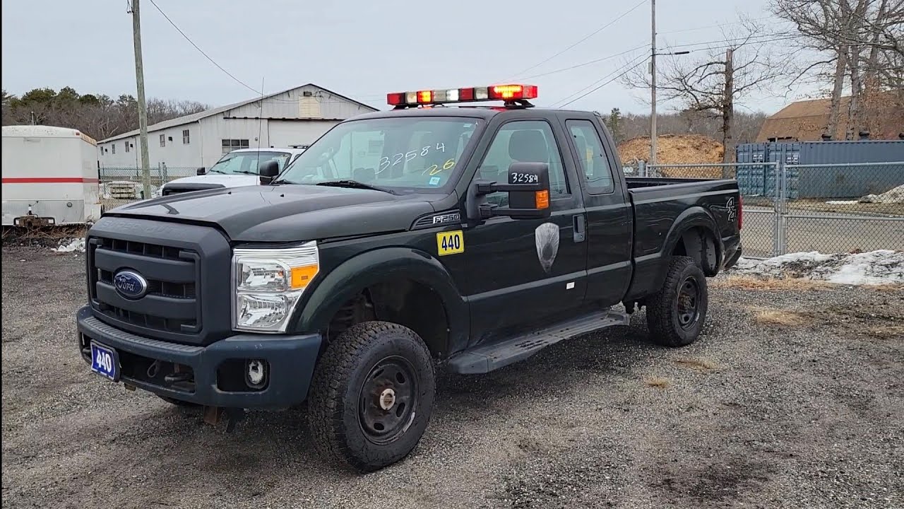2015 Ford F-250 Pickup Truck - Auctions International 