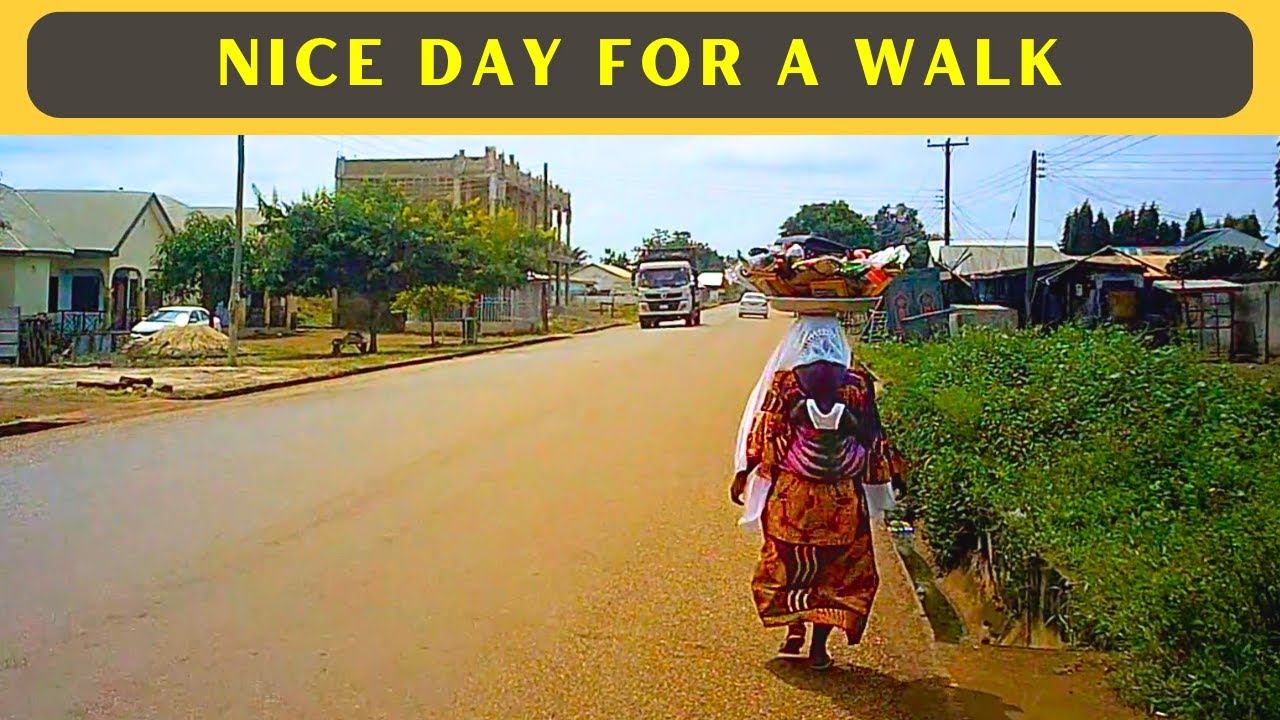 Fuo Community WALKING Tour in Tamale, Ghana
