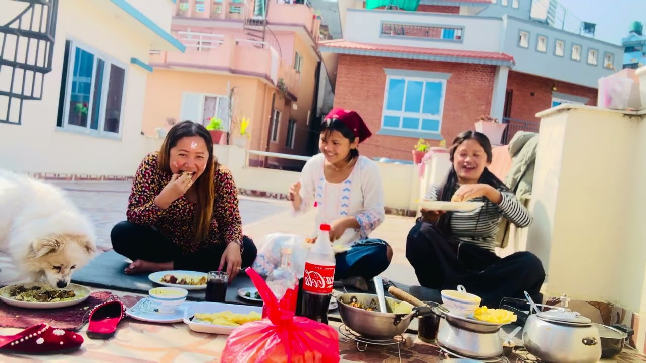 आजको बिशेस भेट  सङगै खाना खानु को रमाइलो पनि🫶🏻