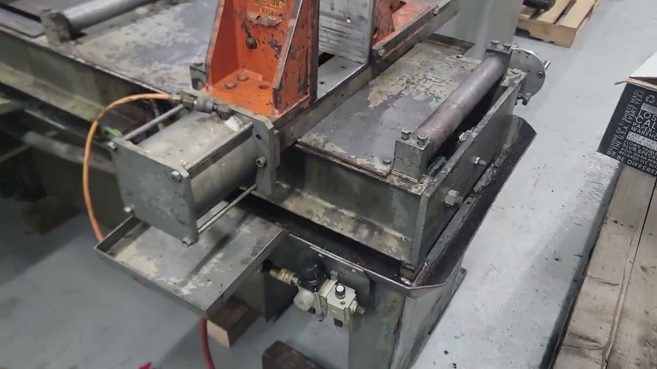 17176 HEM (USED) MODEL H100A-A/F AUTOMATIC BANDSAW