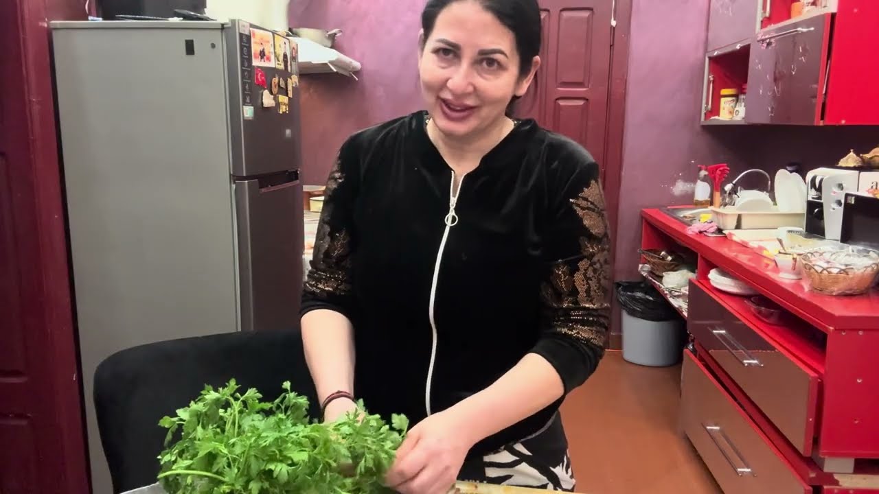 am făcut tocăniță de ciuperci cu mămăliguță !