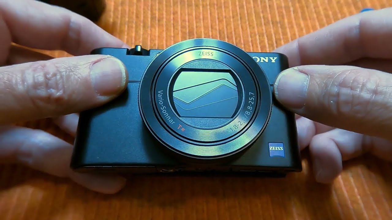 Sony RX100 M5A, bad lens gears. P4  new lens installed.