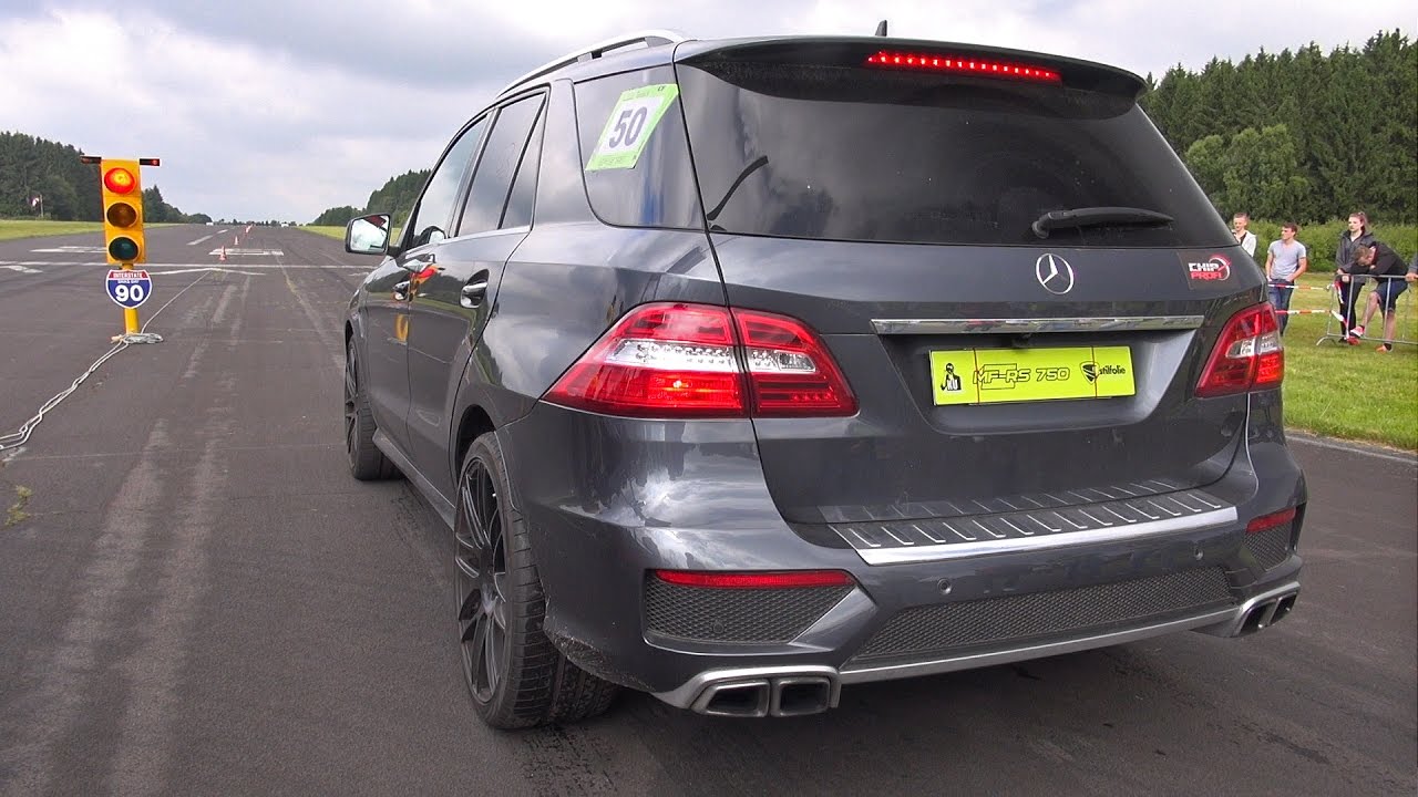 650HP Mercedes-Benz ML63 AMG - Acceleration Sound Drag Race!