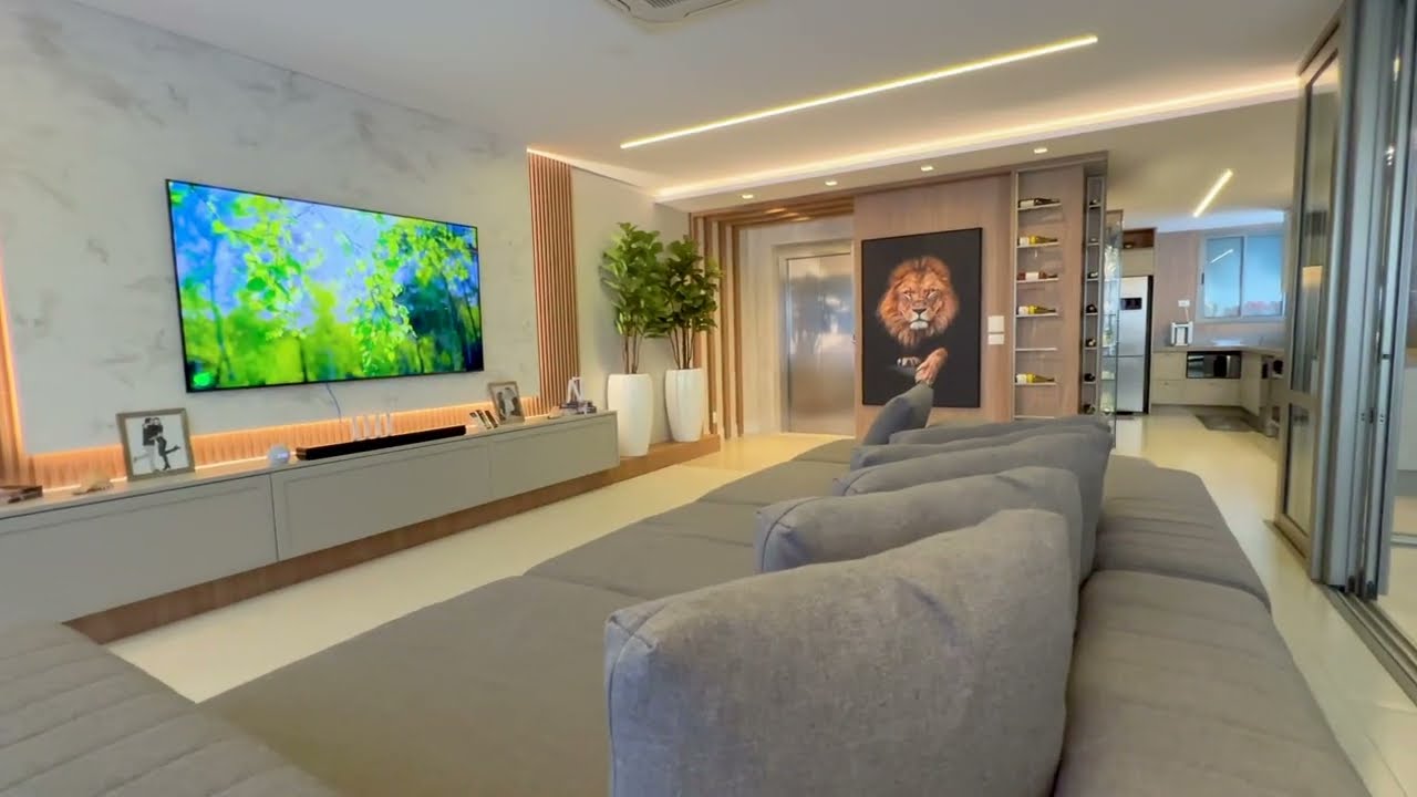 OPORTUNIDADE - Apartamento com 179.4 m² à Venda na Zona Armazém - Maison Constantine - Maringá
