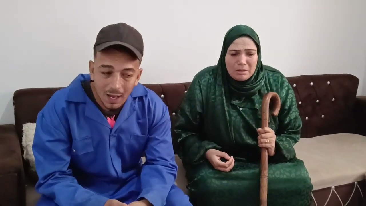 مديره شركه بتدي 200 الف العام النظافه عندها في الشركه علشان والدته محتاجه مساعده