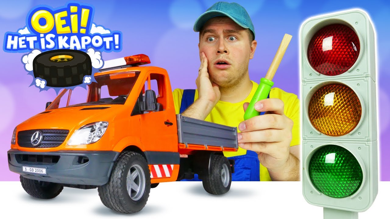 Speelgoedvrachtwagens & het kapotte verkeerslicht. Een video voor kinderen in het Vlaams.