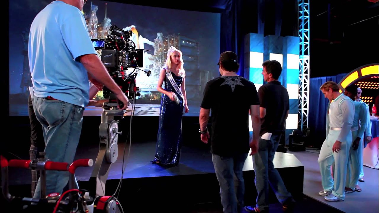 MACHETE KILLS - MAKING MACHETE KILLS - Good Vibes On Set