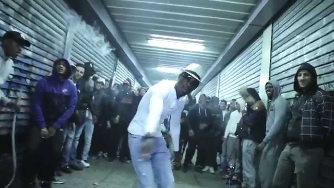 ABB - Postiché (Clip Officiel) by Mr Bricy